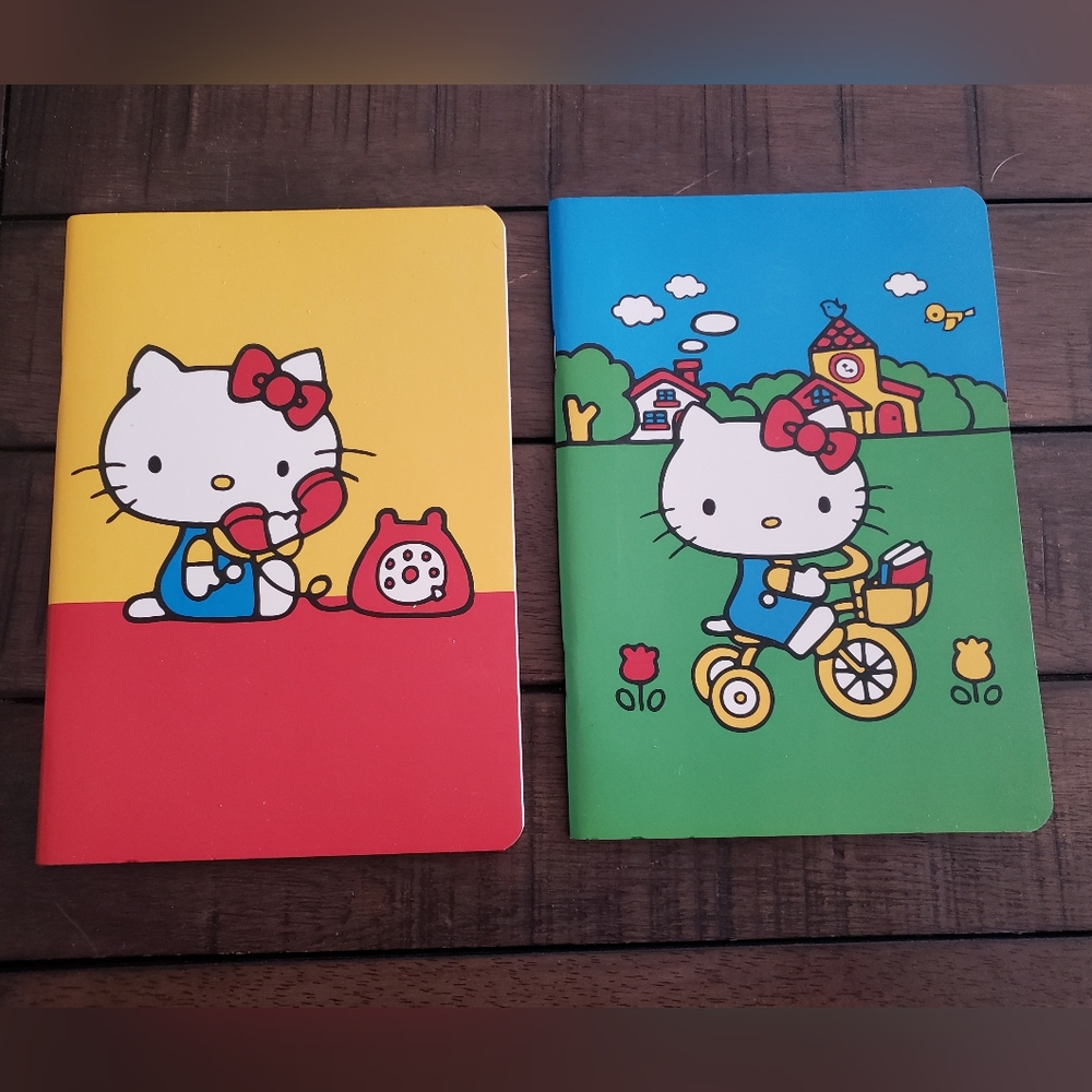 Hello Kitty Notepad and Sticky Note Bundle - Picture 4 of 10